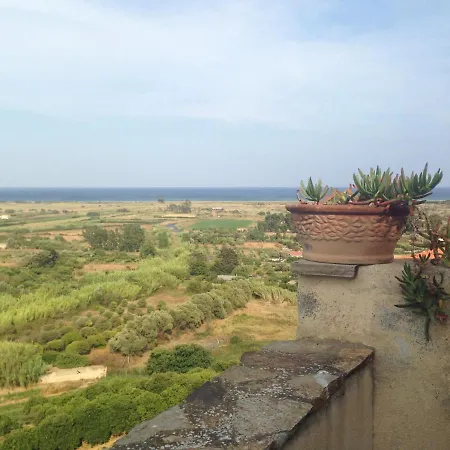 Il Nido Del Falco Apartment *